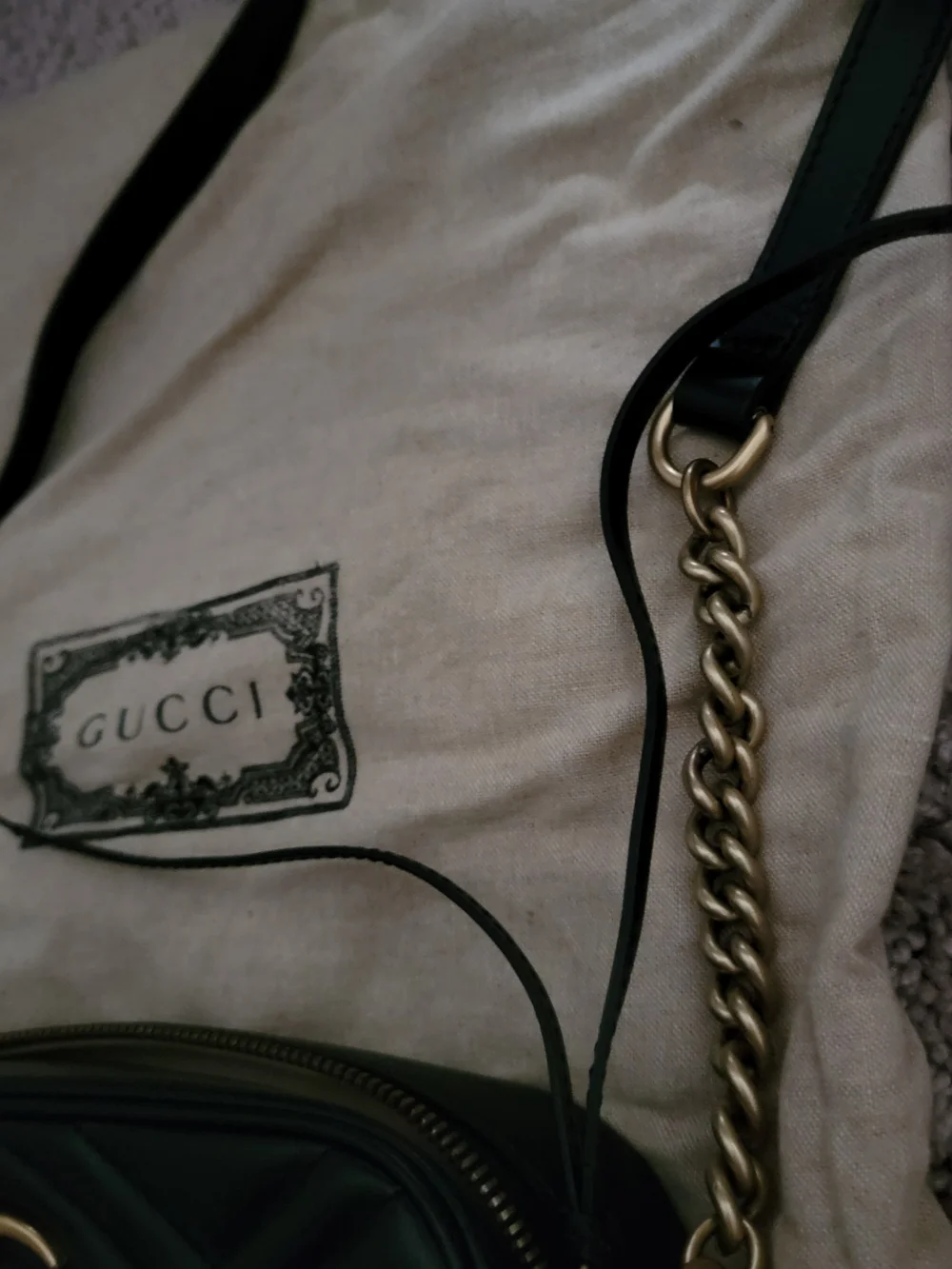 Gucci classic quilted